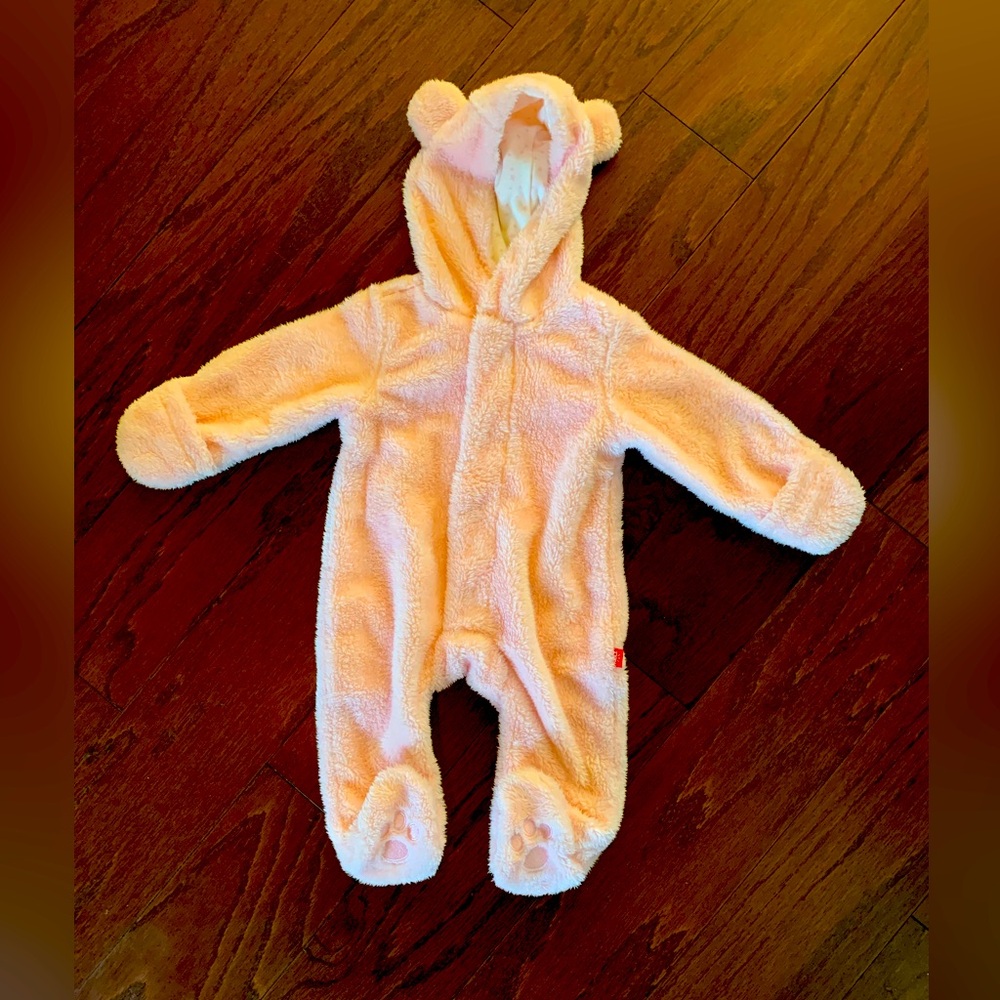 Magnetic Me pink snow suit